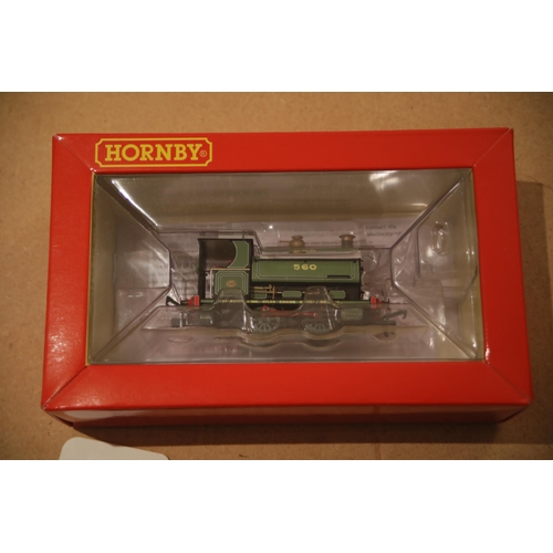 143 - 2 Locomotives 1 Hornby works peckett W4 560 0-4-0 boxed as new R3615 and 1 atlas made in Italy shunt... 