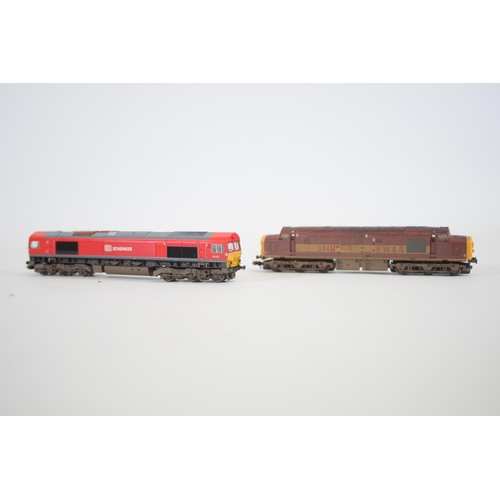 155 - 2 Locomotives 1 Bachmann DB Schenker 66152 and 1 Grafar EW&S 37411 no boxed N gauge