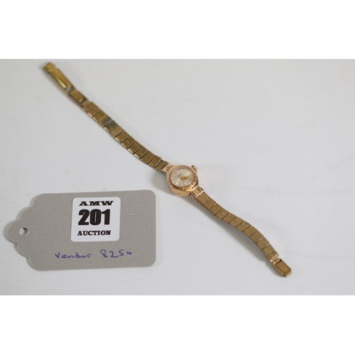 201 - 9ct gold ladies watch (not working) bracelet not gold