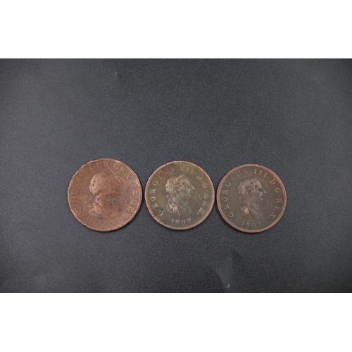 390 - 3 George the 3rd Pennies 2 dated 1807