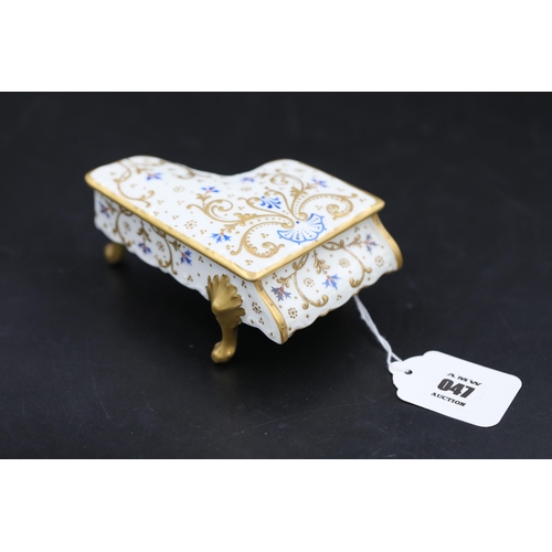 47 - Large Limoges Trinket Box in the shape of a Grand Piano, with gold and blue decoration.