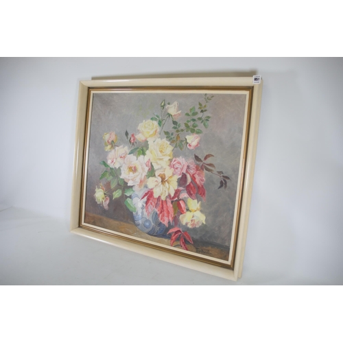 51 - Large Oil on Canvas painting of flowers by Stefanie Von Trauttweiller, in lovely condition and vibra... 