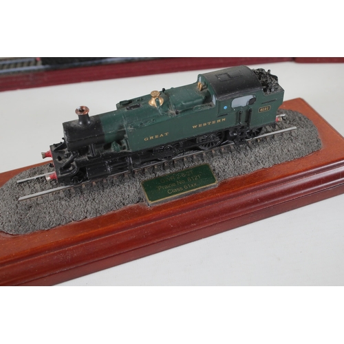 101 - Collection of various static steam engines 12 in total. LMS duchess of Sutherland 6233. British rail... 