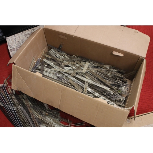 102 - Large amount of various oo gauge track extensive large box of contents. All in used condition