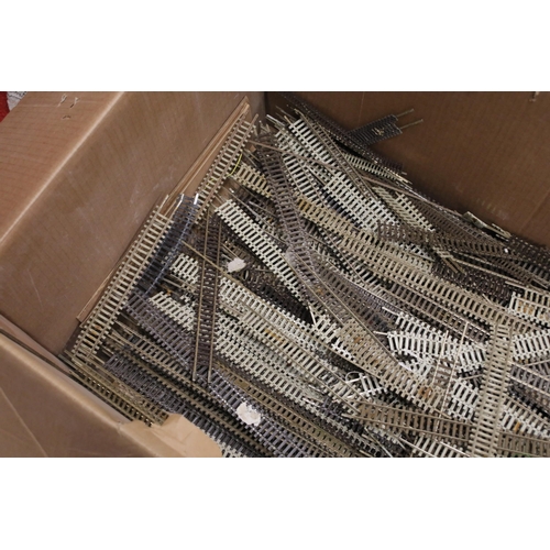 102 - Large amount of various oo gauge track extensive large box of contents. All in used condition