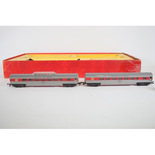 105 - Triang Railways Electric model Railroad R3HK, complete box set, built by Rovex models possibly 1960s... 