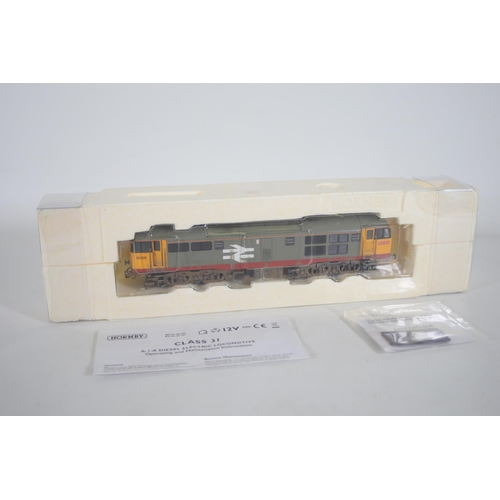 114 - Hornby BR Rail freight Diesel Loco 31105 Class 31 OO gauge. Loco excellent used condition, tested no... 