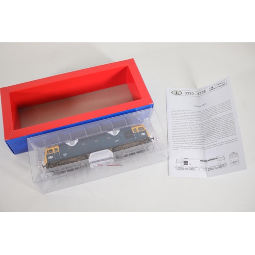 118 - Heljan class 33 2 6593 in blue with yellow ends, Diesel Locomotive OO Gauge, excellent used conditio... 