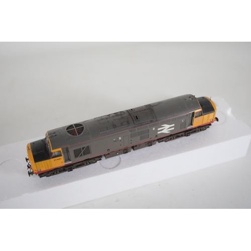 119 - Bachman 37681 Rail freight  Locomotive Diesel OO gauge The box is nearly correct it unfortunately ha... 