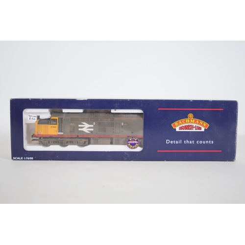 119 - Bachman 37681 Rail freight  Locomotive Diesel OO gauge The box is nearly correct it unfortunately ha... 