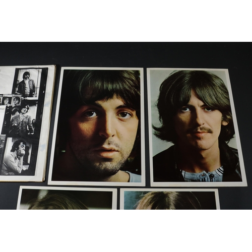 12 - The Beatles White Album PMC 7068 with Posters. Top opening with wider spine, which has been worn qui... 