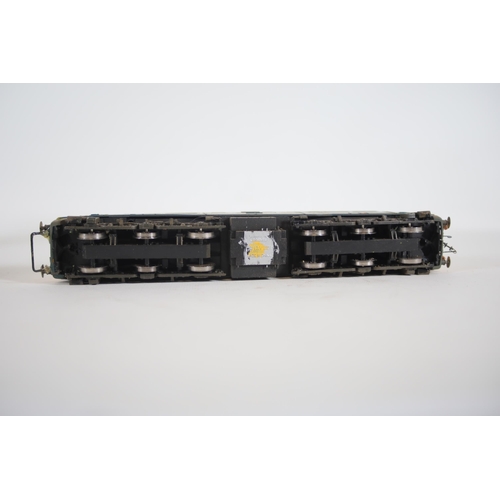 122 - Hornby Locomotive BR Class 31 31270 CoCo OO Gauge. Box is in average condition, Locomotive itself ha... 