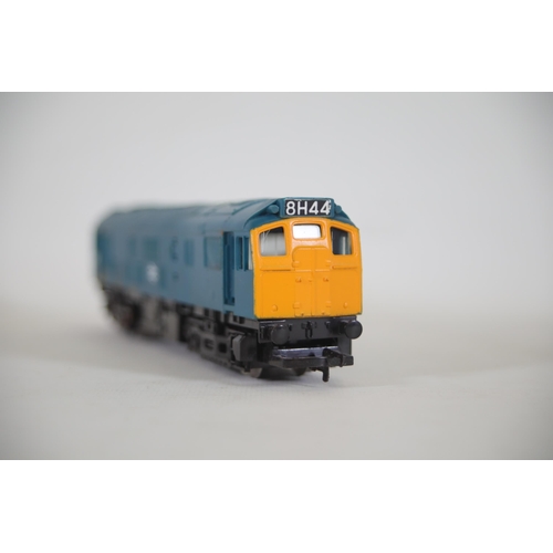 128 - Hornby Special Edition Class 47 BR Co Co Diesel Locomotive Lady Diana Spencer, 47712. Box not comple... 