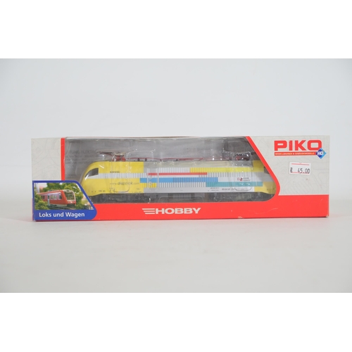 145 - Piko Loks and Wagon Boxed OO Gauge Locomotive. Both the box and Locomotive appear to be in good cond... 