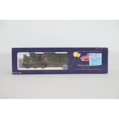 148 - Bachmann Class 37 diesel D6607 Ben Cruachan Locomotive, Boxed, OO Gauge. The box has some minor wear... 