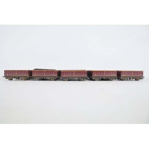 158 - 25x Bachmann 45 Tonne Box Body Mineral Wagons OO Gauge. Most of these wagons appear to be in good us... 