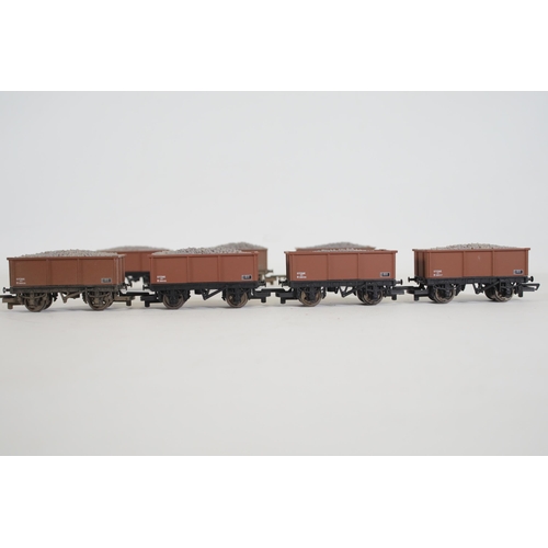 160 - 10x Hornby 26 tonne full Stone Carriers OO Gauge Goods Wagons. All of these carriers appear to be in... 