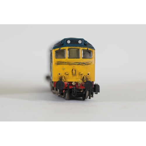 161 - 2 Bachmann OO Gauge Locomotives Class 25 Diesels BR Blue Weathered Editions. Both of these trains ar... 