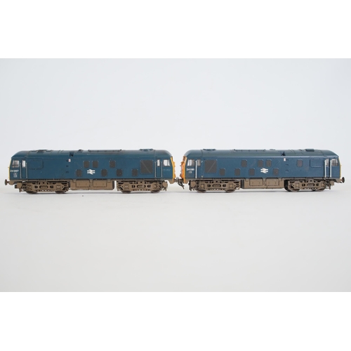 164 - 2  Bachmann Class 25 Diesel Locomotives OO Gauge. Both of these trains  appear to be in good used co... 