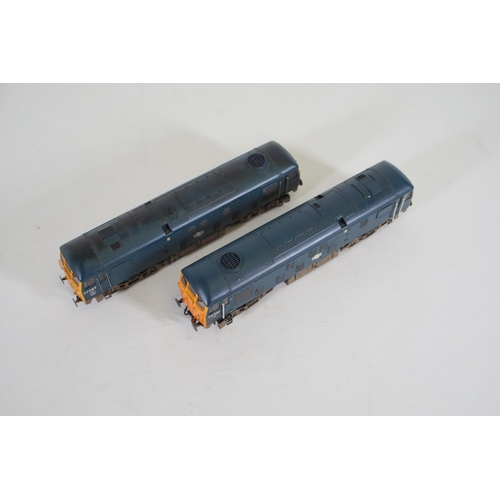 164 - 2  Bachmann Class 25 Diesel Locomotives OO Gauge. Both of these trains  appear to be in good used co... 