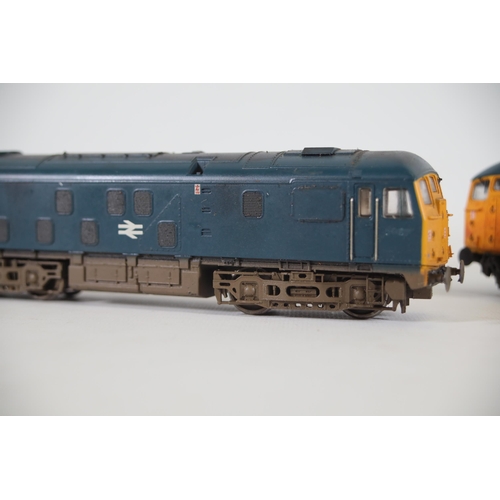 164 - 2  Bachmann Class 25 Diesel Locomotives OO Gauge. Both of these trains  appear to be in good used co... 