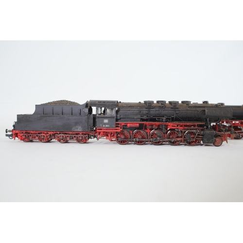 180 - 2 OO gauge Locomotives both Roco 