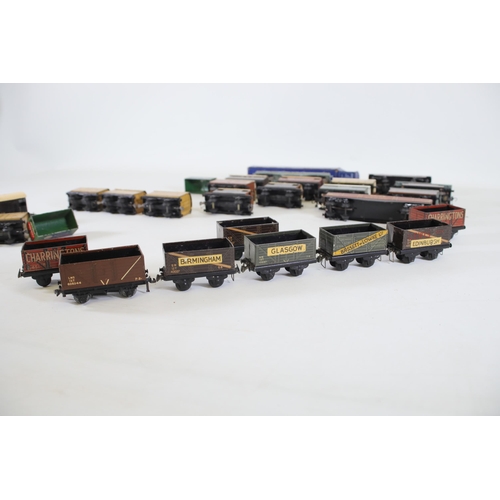 184 - Large selection of tin plate 00 Gauge Goods Carriers and Wagons some of which are Hornby / Meccano, ... 