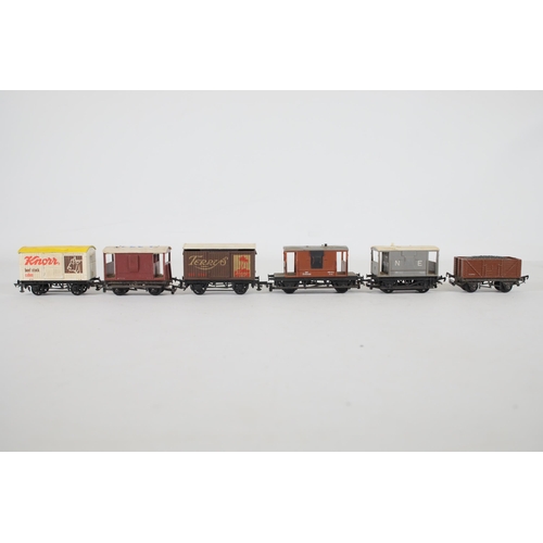 185 - Selection of OO Gauge carriages oil containers and good wagons mostly Triang Hornby, Grafar and Lima... 