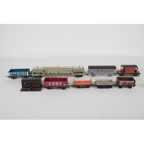 185 - Selection of OO Gauge carriages oil containers and good wagons mostly Triang Hornby, Grafar and Lima... 