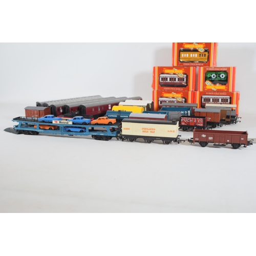 190 - Large collection of OO Gauge mostly Hornby Goods Wagons and Carriages, some Lima branded pieces in t... 