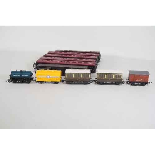 190 - Large collection of OO Gauge mostly Hornby Goods Wagons and Carriages, some Lima branded pieces in t... 