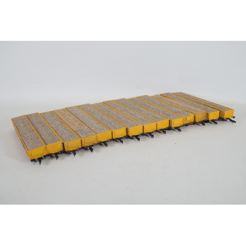 197 - Dapol JNA Falcon Network Rail Ballast Wagon OO Gauge x14. Full with minerals. Most of these appear t... 