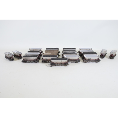 198 - HAA EW and S Hopper Wagons OO Gauge Mineral Transporters x21. The condition of these items varies, s... 