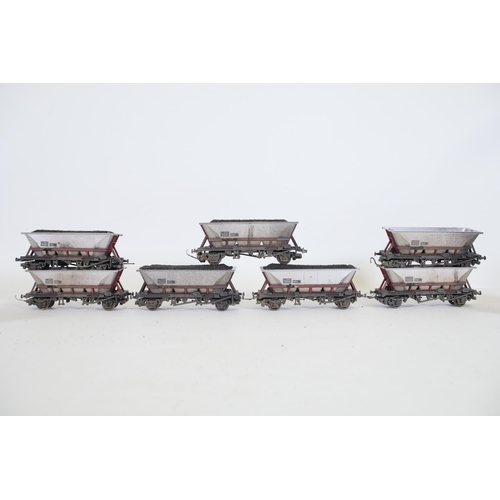 198 - HAA EW and S Hopper Wagons OO Gauge Mineral Transporters x21. The condition of these items varies, s... 