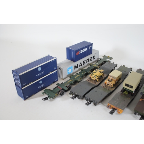 206 - OO Gauge Transporters Military Vehicles and Rail freight Bachmann mostly. To include a Bachmann 38-7... 