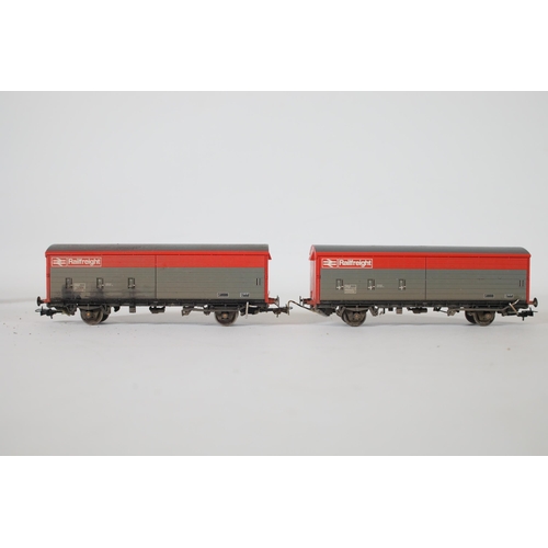 208 - 10 Bachmann and Hornby OO Gauge Rail freight Ferry Vans Sliding Doors to include 1 VGA Bachmann 