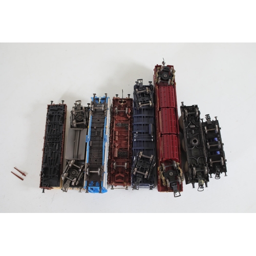 214 - 8 OO gauge Transporters Wagons Various makers like Bachmann to include 1 Ealnos GBRf in good conditi... 