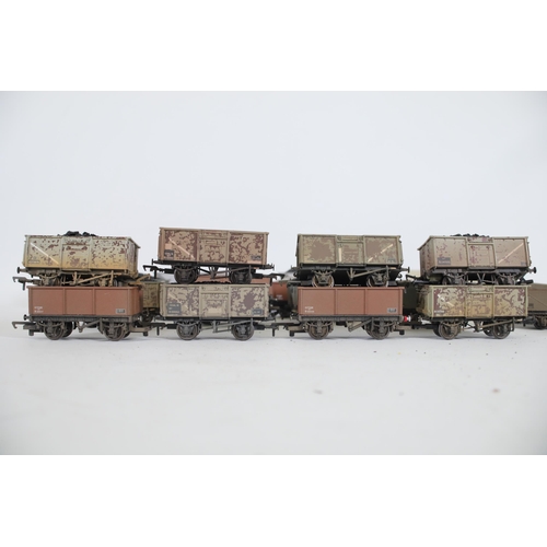 215 - 27 Goods and Mineral Transports By Bachmann and Hornby OO Gauge consisting of 12 Bachmann, and a few... 