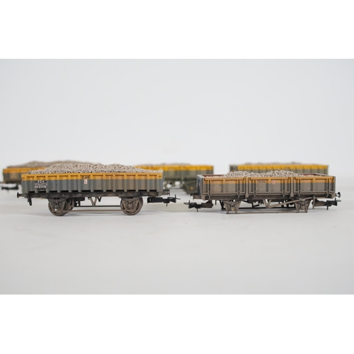 216 - 7 OO Gauge Goods Transporters Wagons Bachmann and Hornby to include 2 ZKA Limpet Wagons Bachmann in ... 