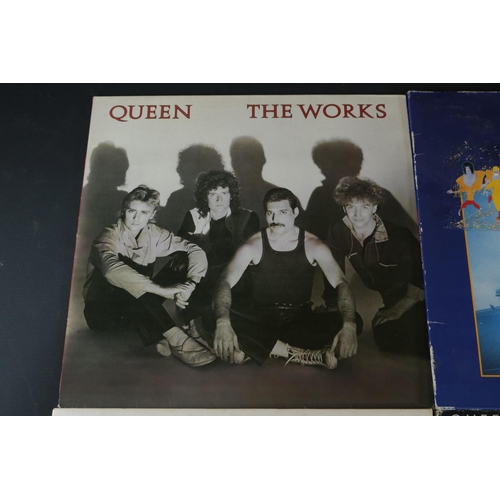 22 - Four Queen Albums, consisting of Queen 