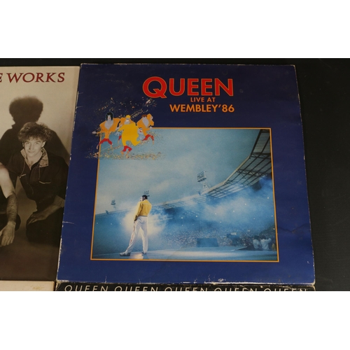 22 - Four Queen Albums, consisting of Queen 