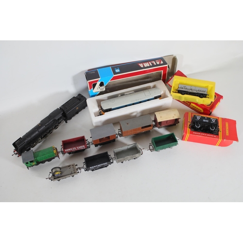 228 - 2 Locomotives Hornby and Lima with 11 Hornby Goods Wagons and some boxes. British Rail Black 92166 H... 