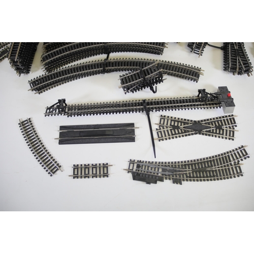 252 - Good amount of various OO gauge Track with a platform all Hornby