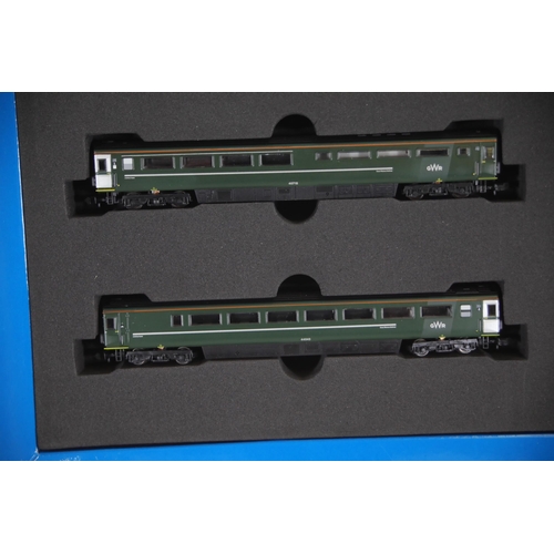 262 - 2D 019 009 Dapol Class 43 HST MK3 Book set GWR green 43187/43188 N Gauge plus 2 Dapol n gauge MK3 2n... 