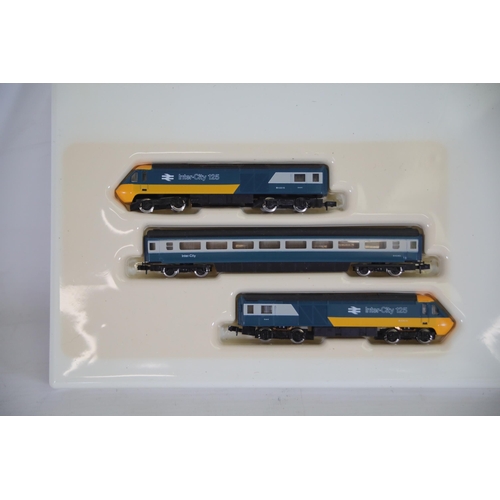 264 - Graham Farish Box Set No 8125 HST 125 Set BR Blue Livery Inter City 125.