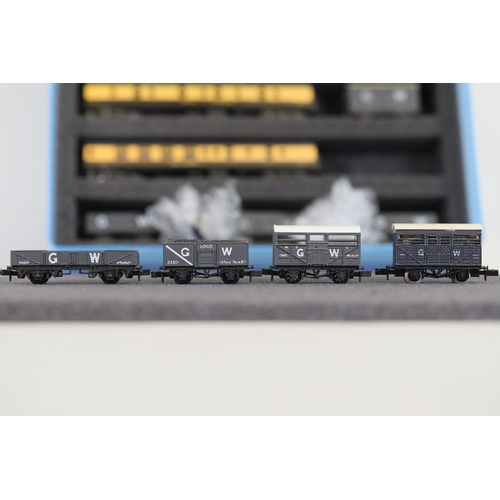 276 - N gauge coaches and goods transportation wagons in display case. 2 Lima coaches great western brown ... 