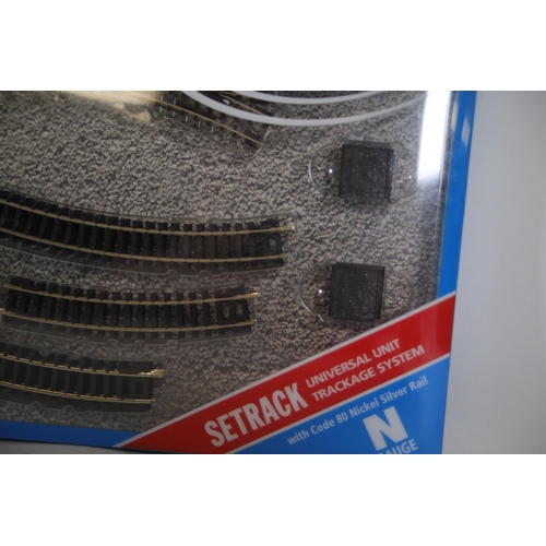 282 - Peco ST 300 Starter Track Set N Gauge Brand New Unopened.