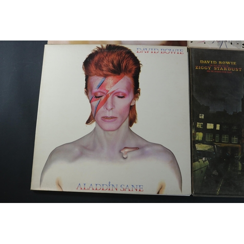 30 - A collection of Four David Bowie Albums. Including Aladdin Sane, Gatefold, very clean/crisp cover, i... 