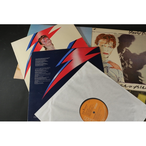 30 - A collection of Four David Bowie Albums. Including Aladdin Sane, Gatefold, very clean/crisp cover, i... 