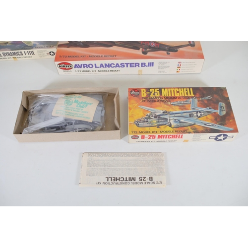 301 - 10x Airfix Scale Models boxed aeroplanes sets, 1x Italarei. 1x hunter F.6 1/72 scale, Supermarine Sp... 